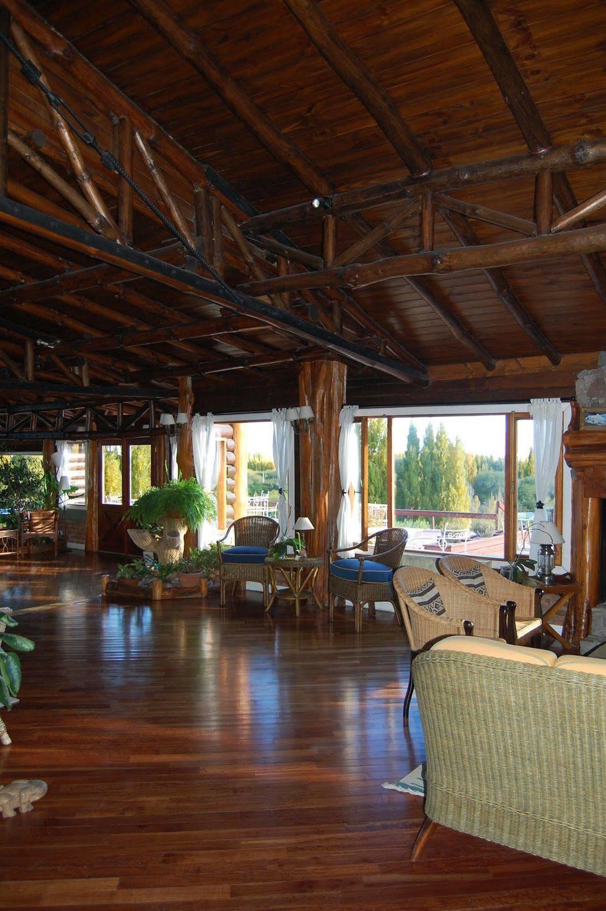 Hosteria Los Canelos El Calafate Eksteriør billede